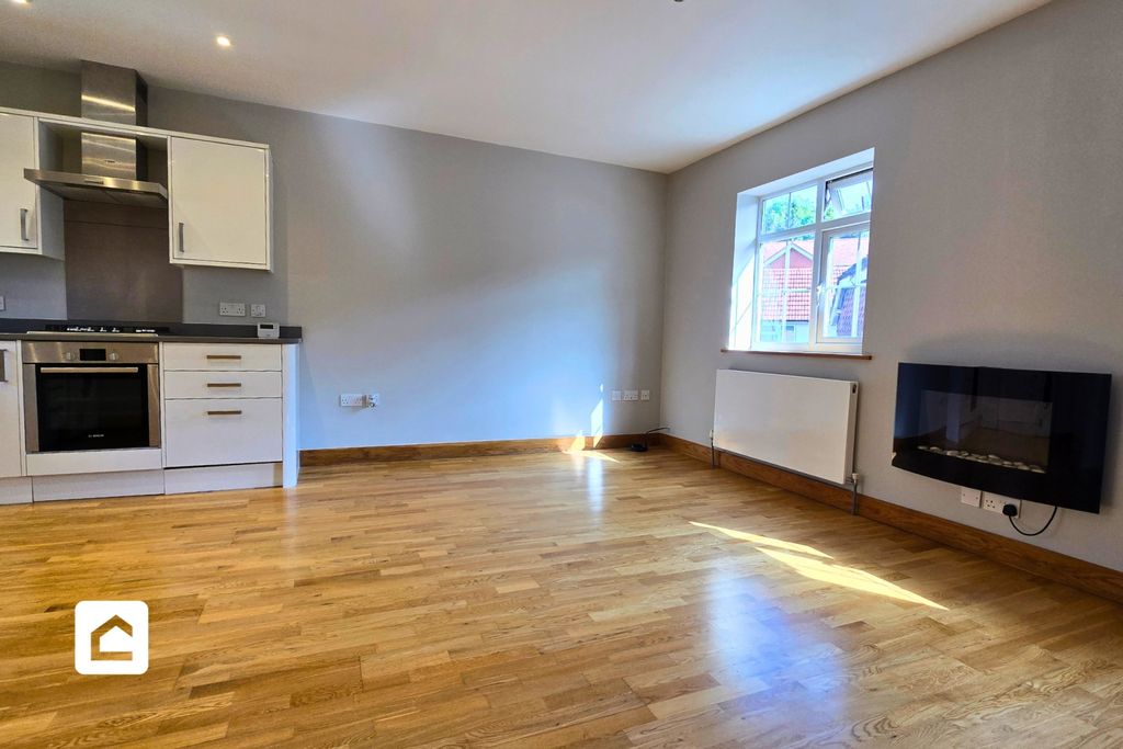 Property photo 3 of 16 3