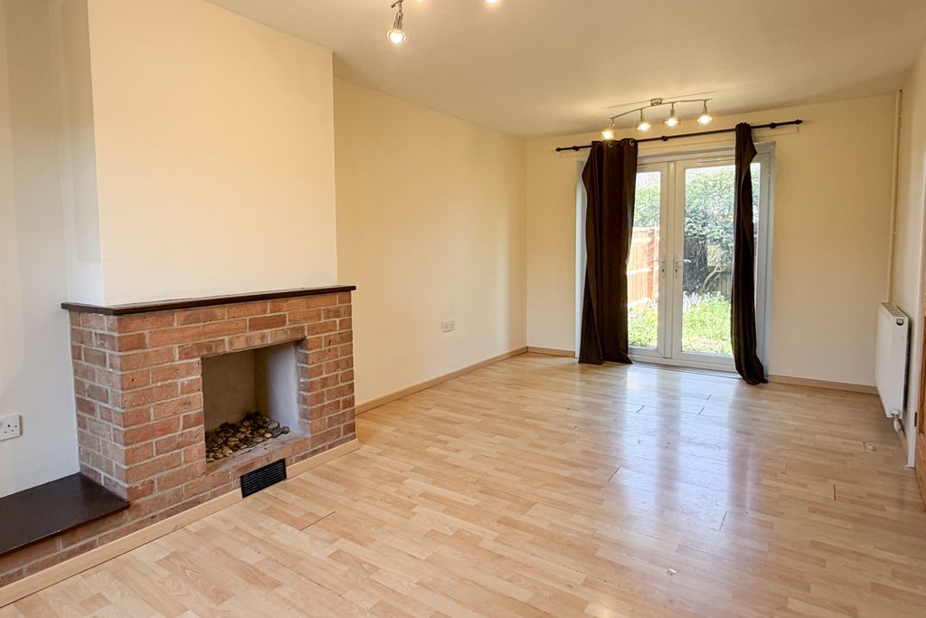 Property photo 2 of 13 2