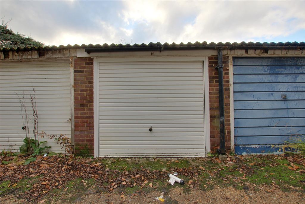 Property photo 1 of 2 Img_0499-Img_0501(1).Jpg