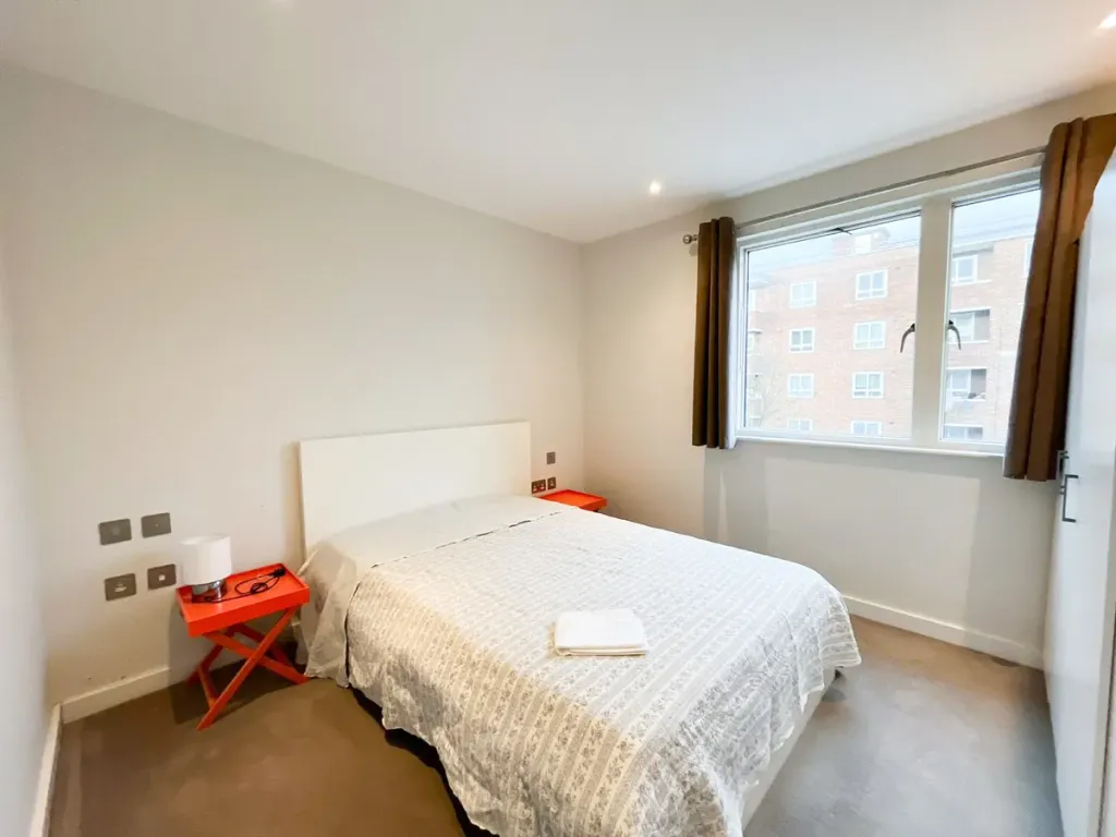 Property photo 3 of 5