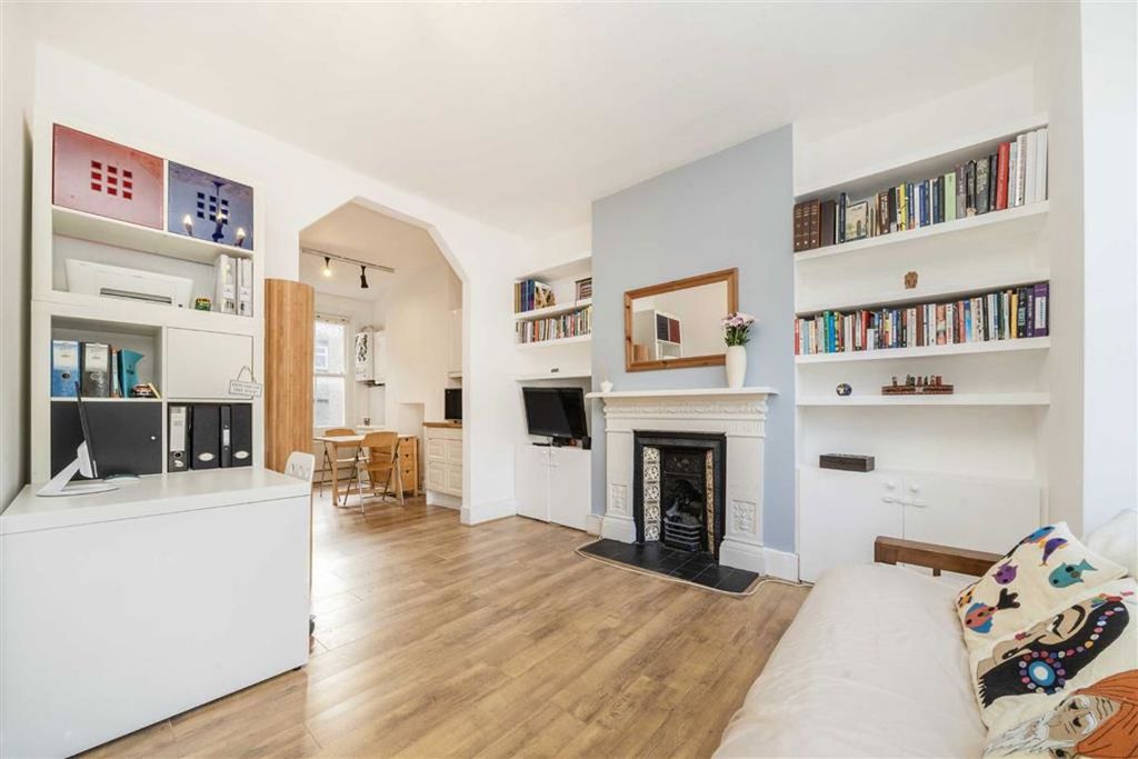 Property photo 2 of 6