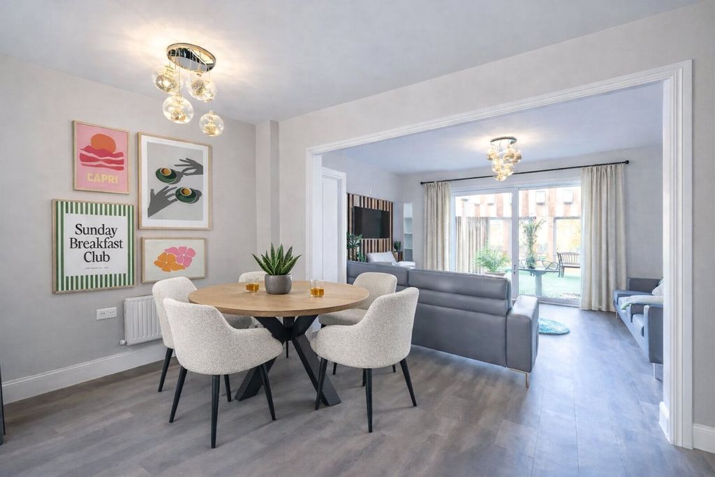 Property photo 3 of 27 Picture No. 70