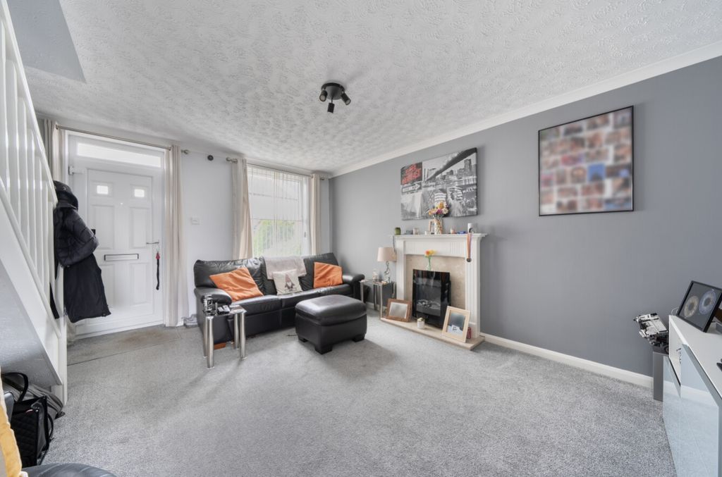 Property photo 3 of 27 1411395-16-699750346d234