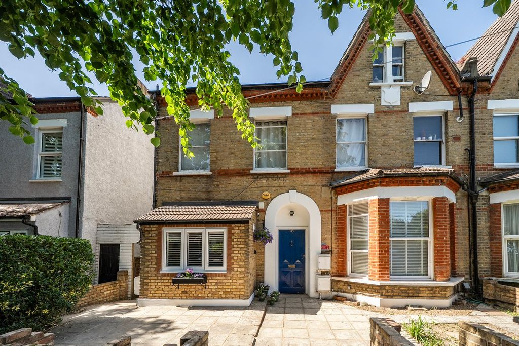 Property photo 1 of 13