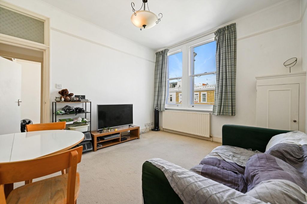 Property photo 2 of 6 Sinclair Road - 24 (1).Jpg