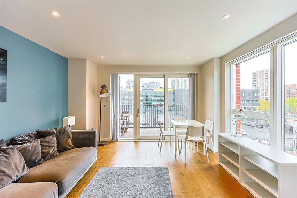 Property photo 2 of 16 Picture No. 02