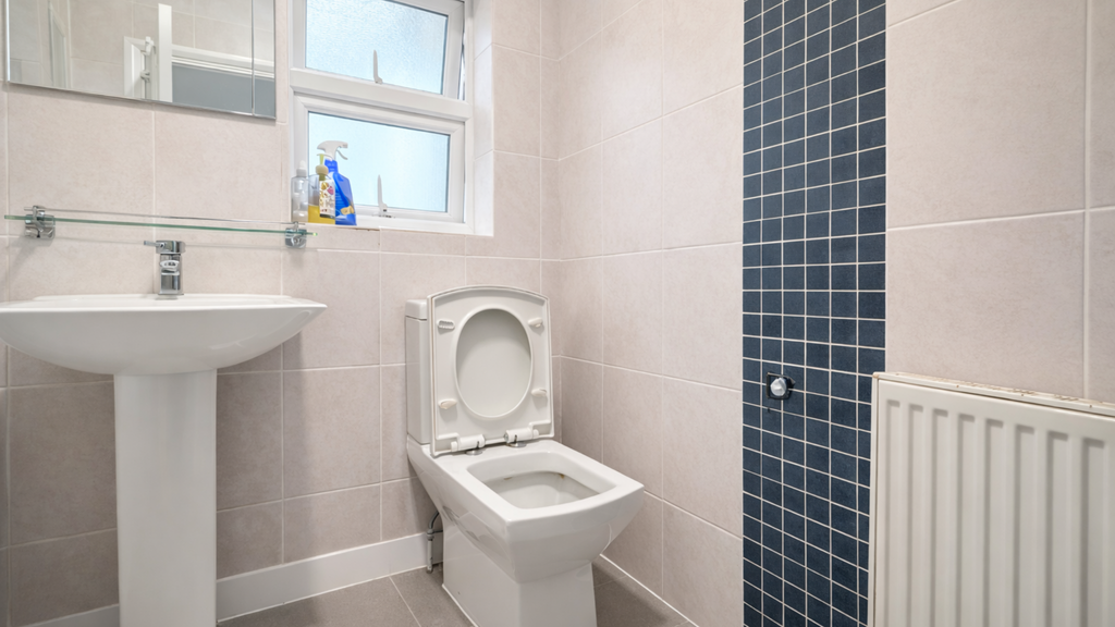 Property photo 3 of 4