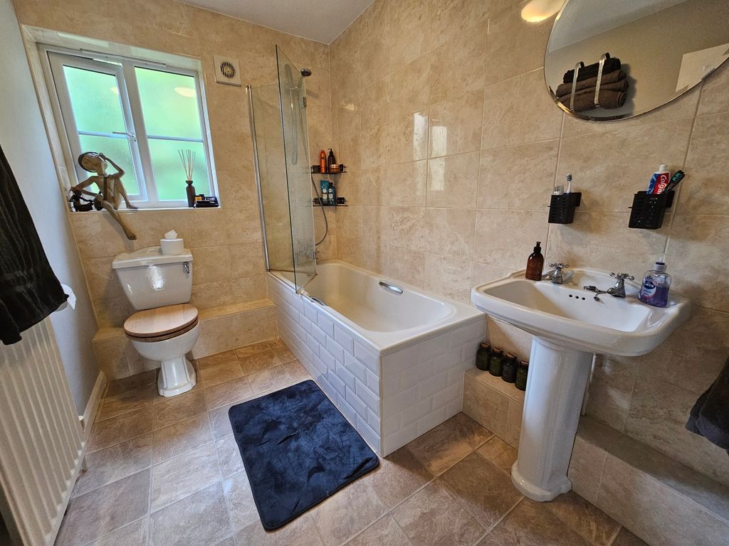 Property photo 3 of 15 Picture No. 08