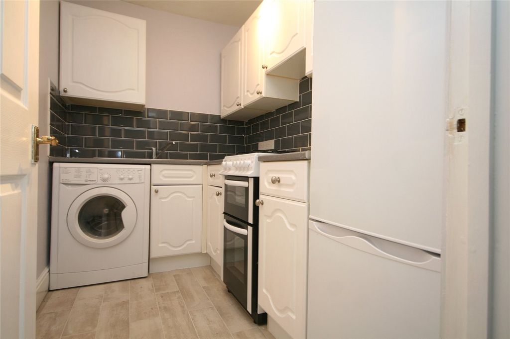 Property photo 2 of 6 Picture No. 03