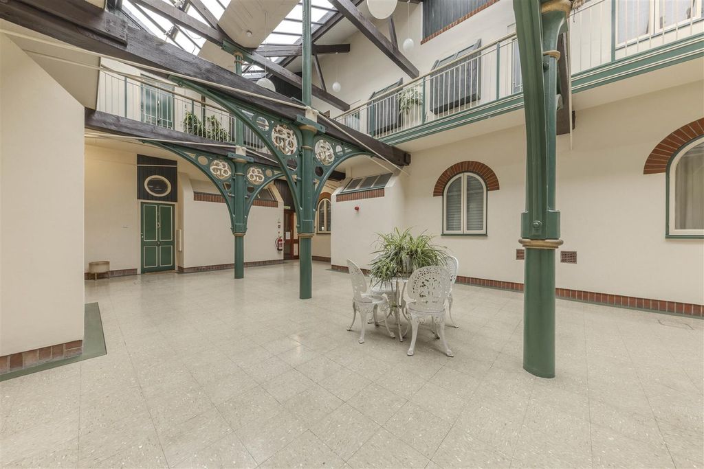 Property photo 1 of 17 Ba-17.Jpg