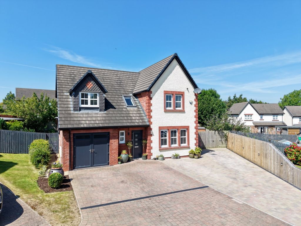 Property photo 1 of 34