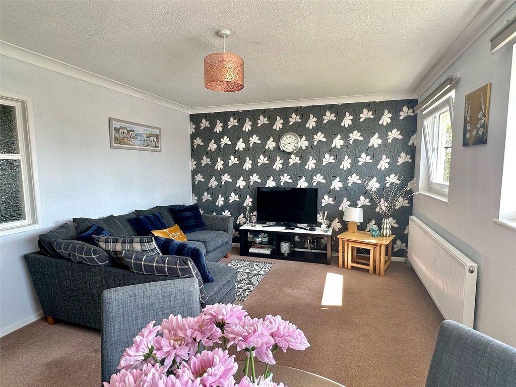 Property photo 3 of 14 Picture No. 19