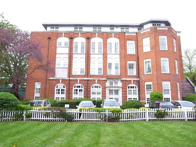 Property photo 1 of 21