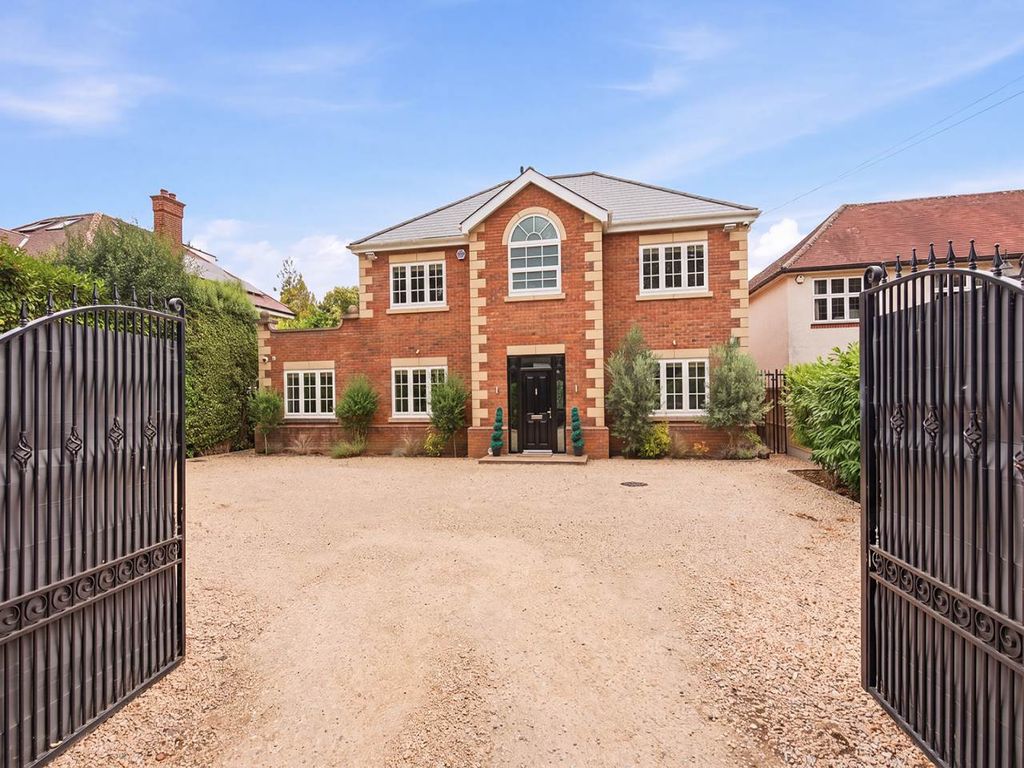 Property photo 1 of 20 56 The Drive-2