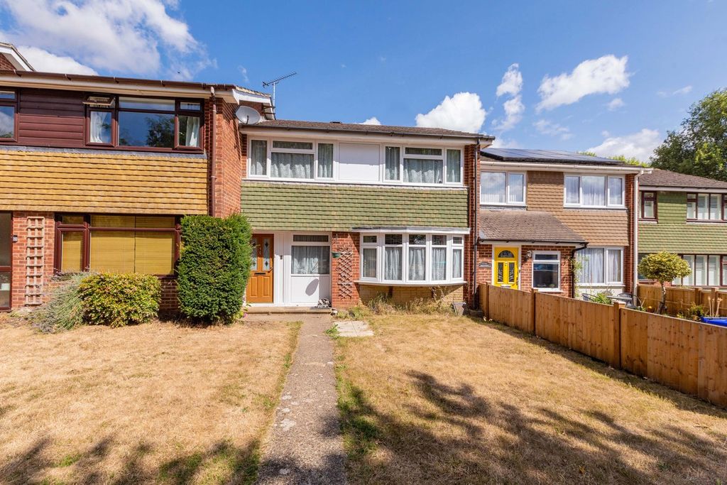 Property photo 1 of 18