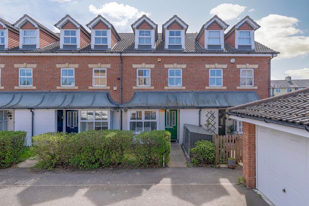 Property photo 1 of 14