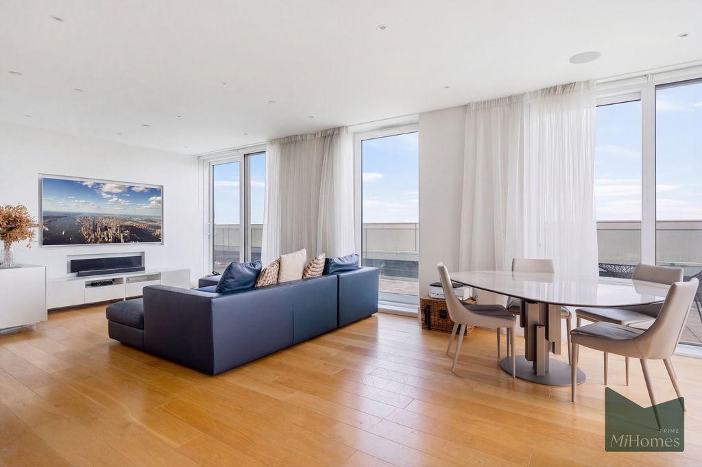 Property photo 1 of 34