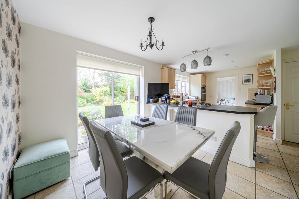 Property photo 3 of 20 1442294-15-69E251...