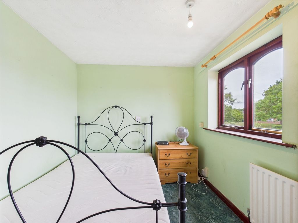 Property photo 3 of 21