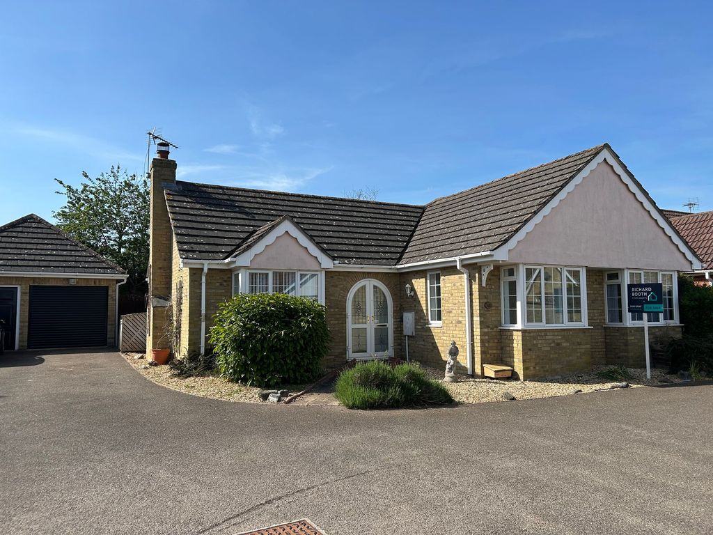 Property photo 1 of 14