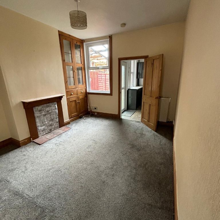 Property photo 3 of 6 Reception 2.Png