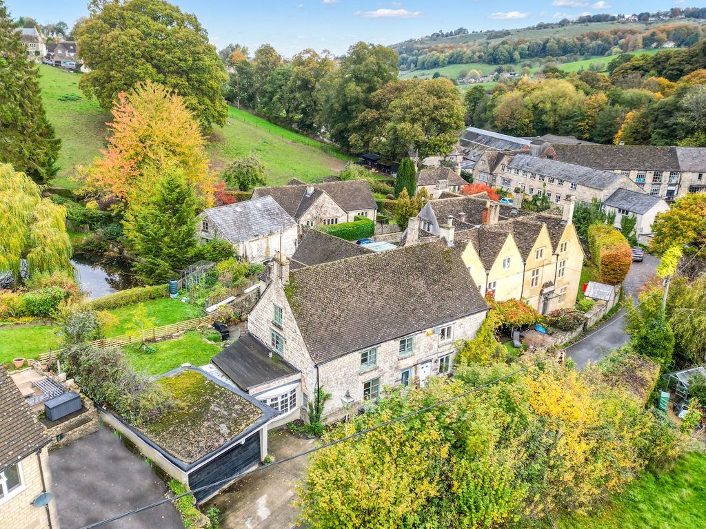 Property photo 1 of 26