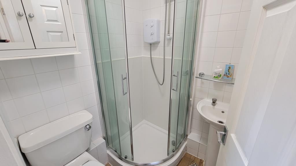 Property photo 2 of 5 Bathroom