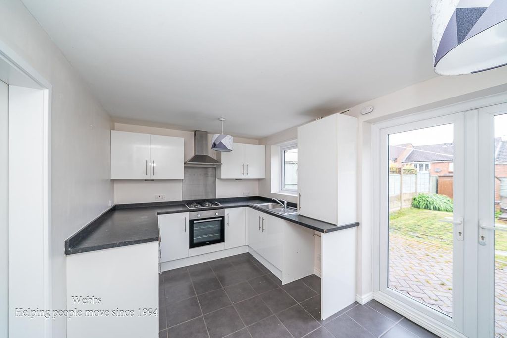 Property photo 3 of 25 Webbs-5.Jpg