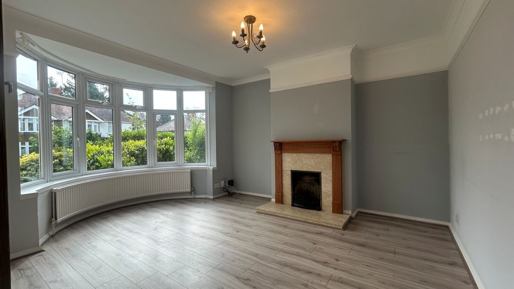 Property photo 2 of 13 Picture No. 29