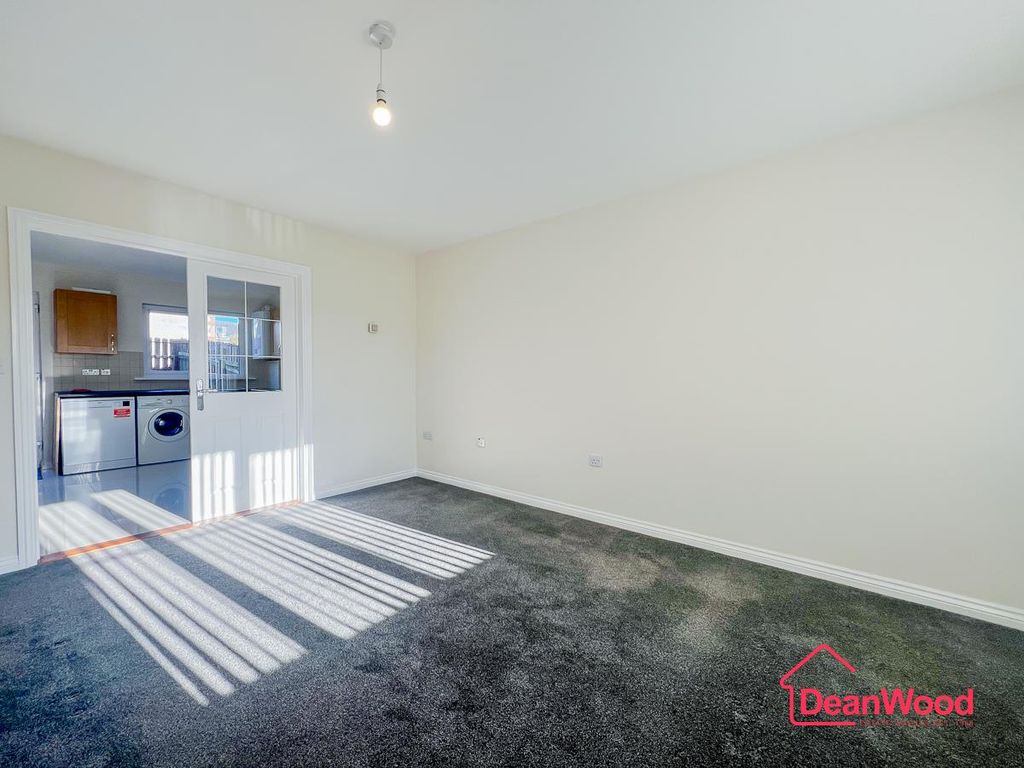 Property photo 3 of 21 3.Jpg