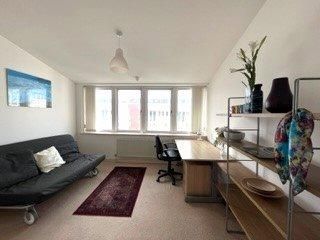Property photo 2 of 8 200 Royal Quay - Ensuite Bedroom Angle 2.Jpg