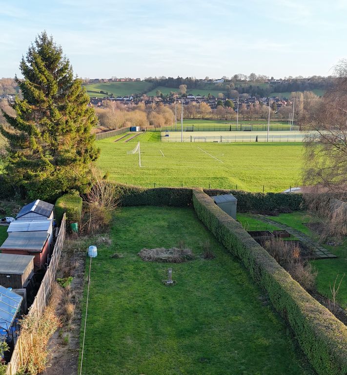 Property photo 2 of 18