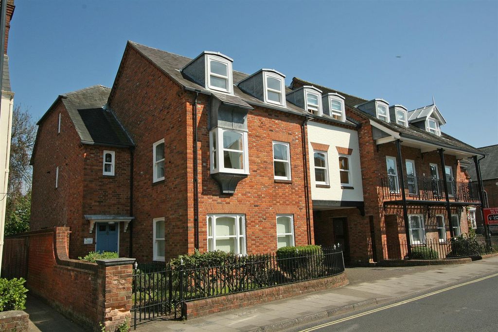 Property photo 1 of 6 Front Shot.Jpg