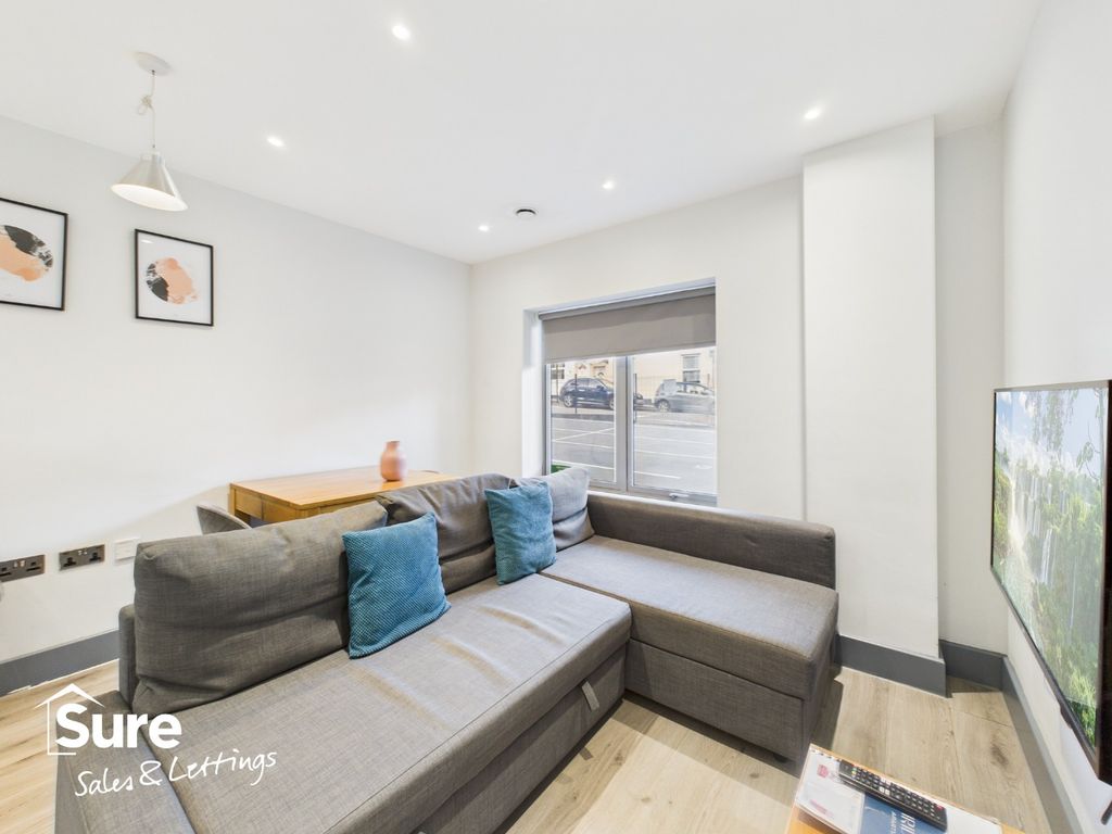 Property photo 2 of 10 4670602