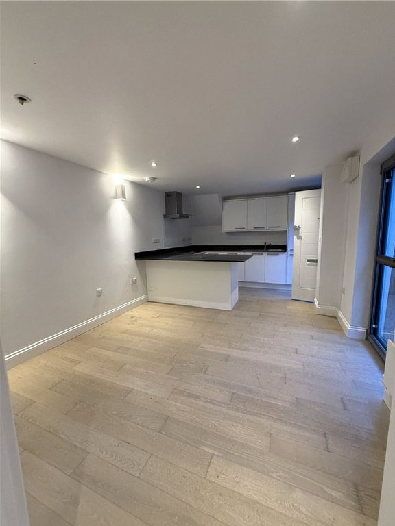 Property photo 1 of 5 Picture No. 07