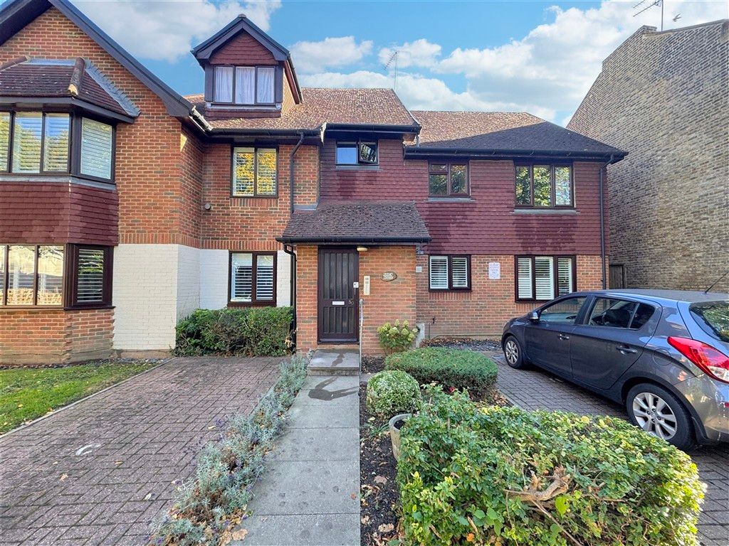 Property photo 1 of 1 Front