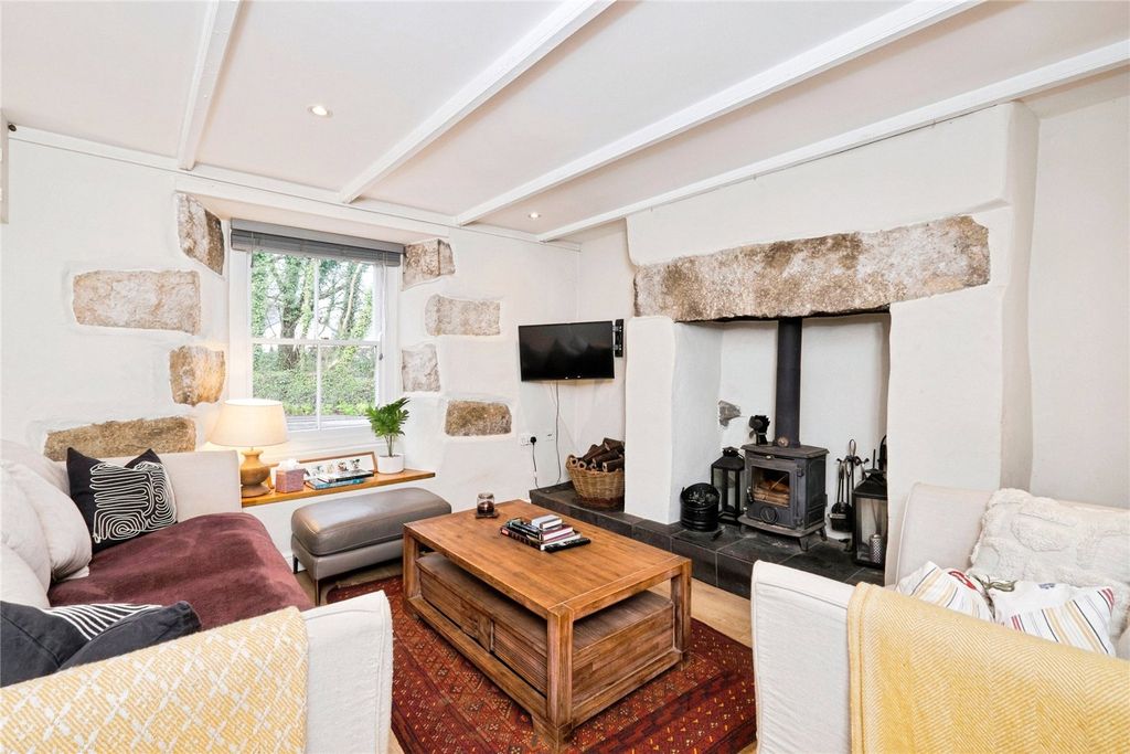 Property photo 3 of 19 Picture No. 11