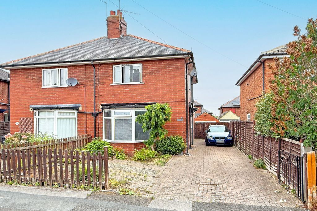Property photo 1 of 20