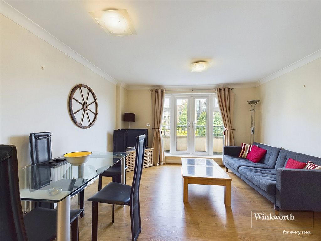 Property photo 2 of 10 Picture No. 18