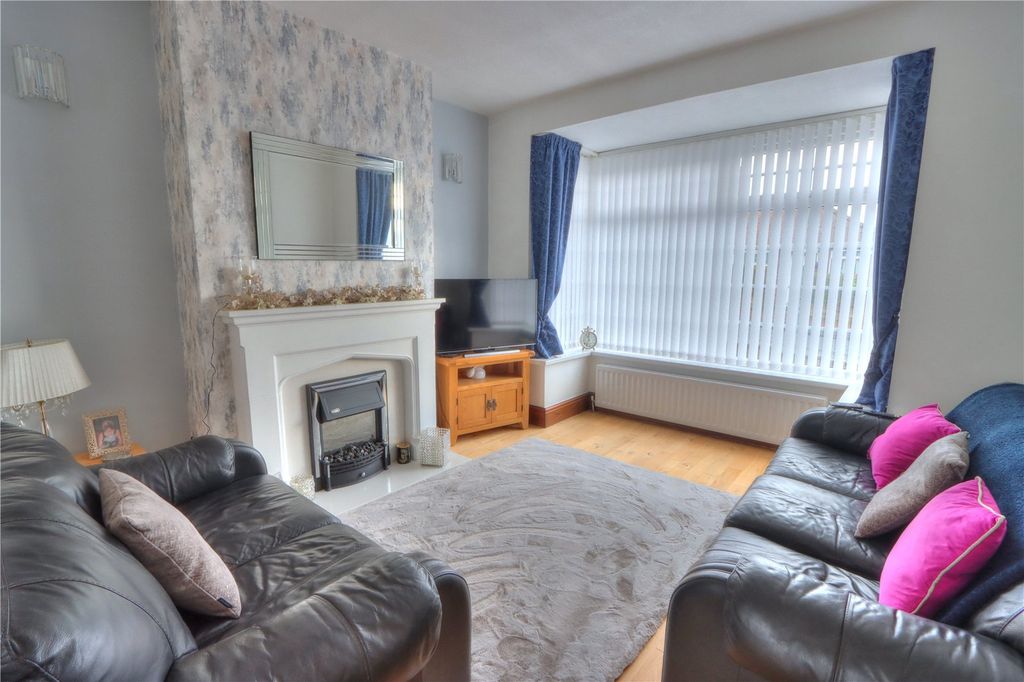 Property photo 3 of 11 Picture No. 08