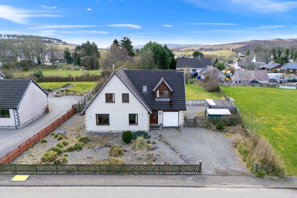 Property photo 1 of 25