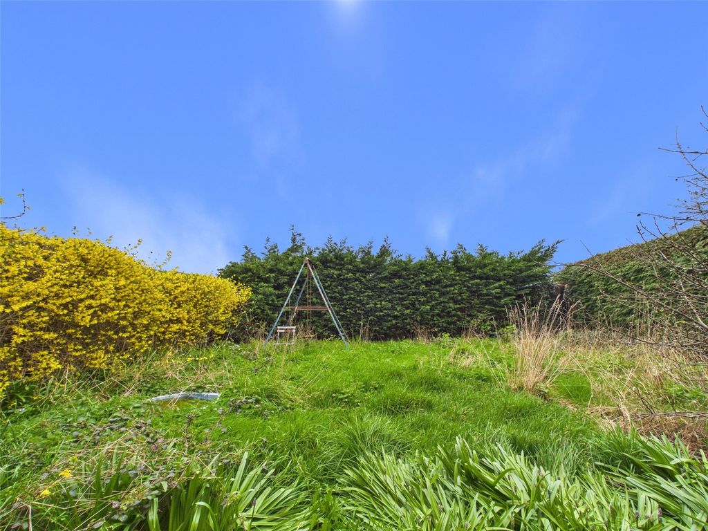 Property photo 2 of 2 Picture No. 01