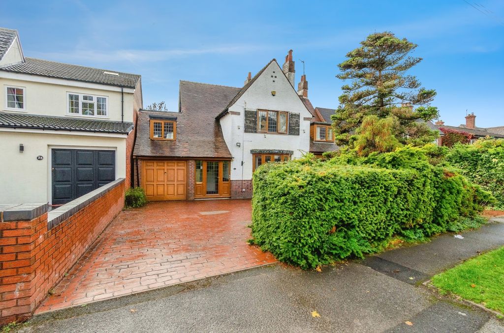 Property photo 1 of 16 Photo