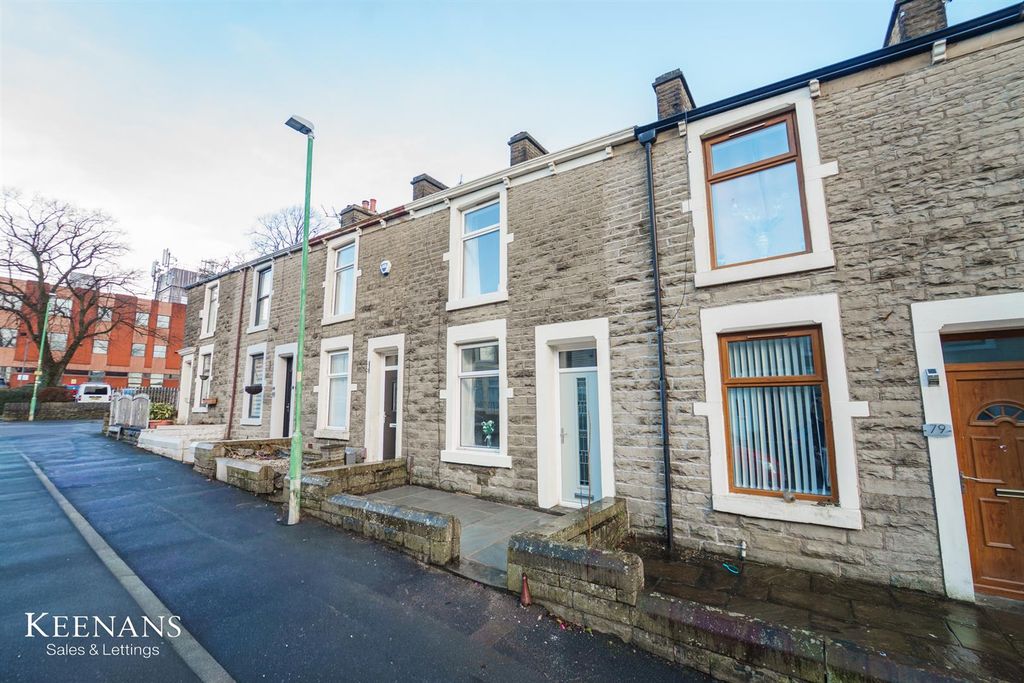 Property photo 3 of 28 3.Jpg