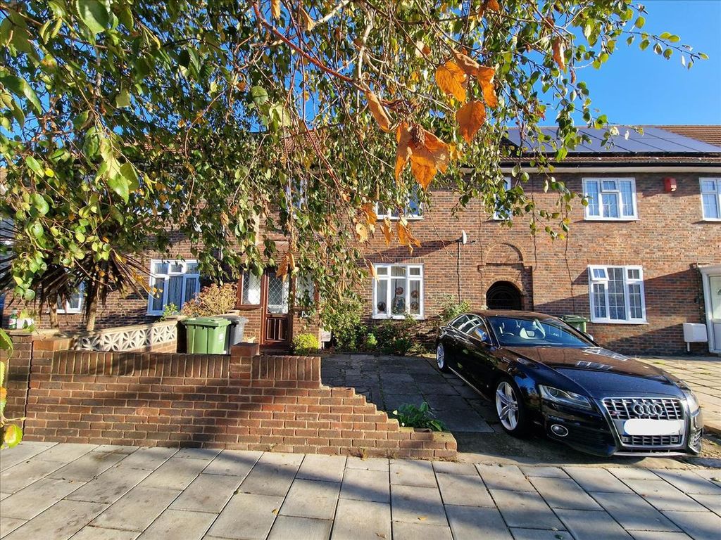 Property photo 1 of 17