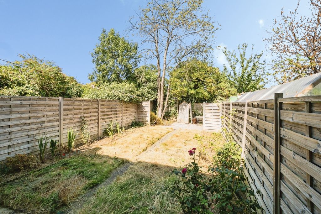 Property photo 2 of 12 Pbox-Img.Jpg