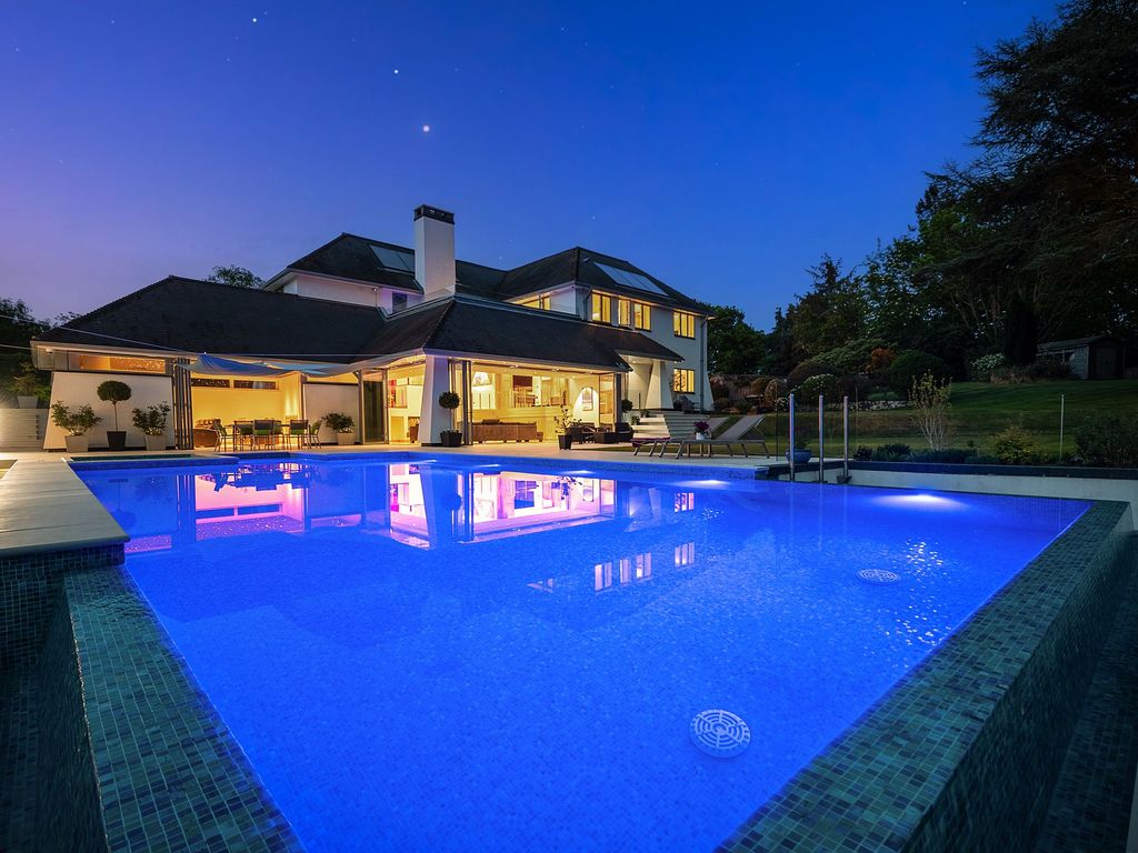 Property photo 1 of 63 Twilight Swimming Pool