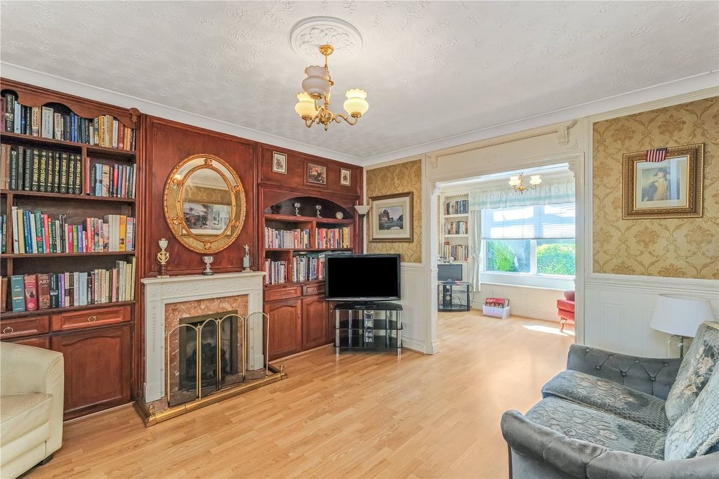 Property photo 3 of 17 Reception Room