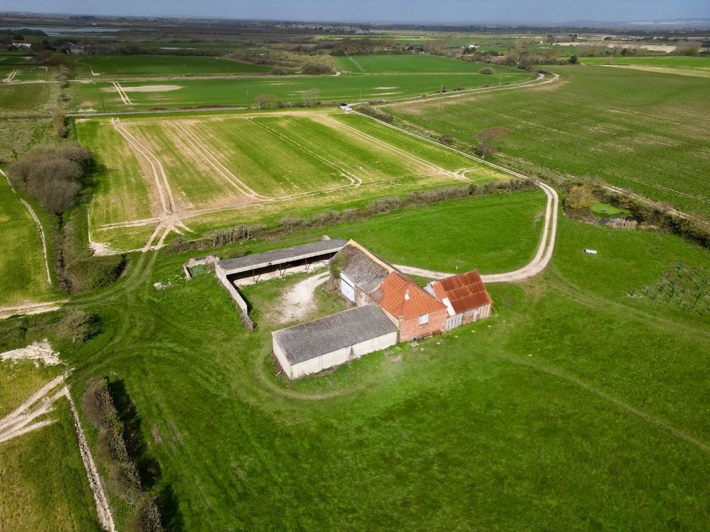 Property photo 3 of 22