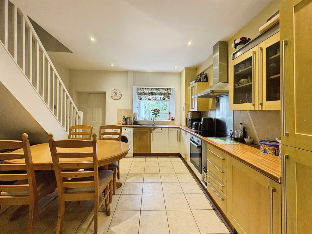 Property photo 2 of 17 Kitchen/Diner